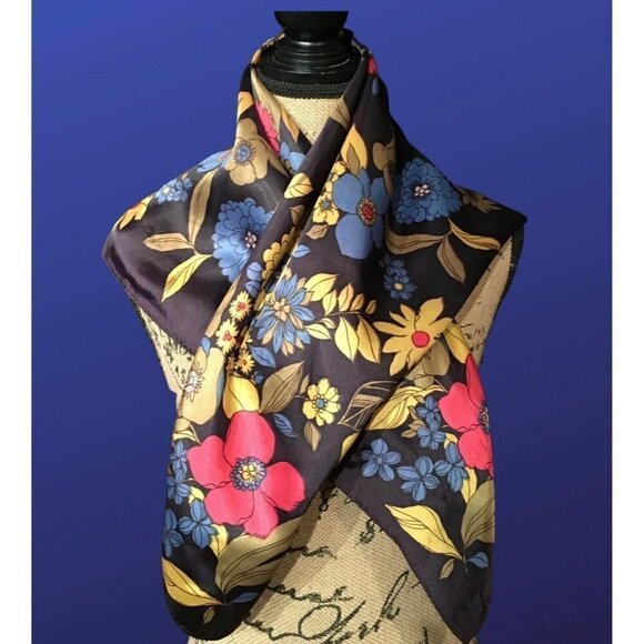 Accessories - UNBRANDED Square Coat Scarf, Navy/Gold Floral print, Pre-owned vintage